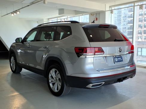 Used 2023 Volkswagen Atlas SE w/ Panoramic Sunroof Package AWD/4WD image 6