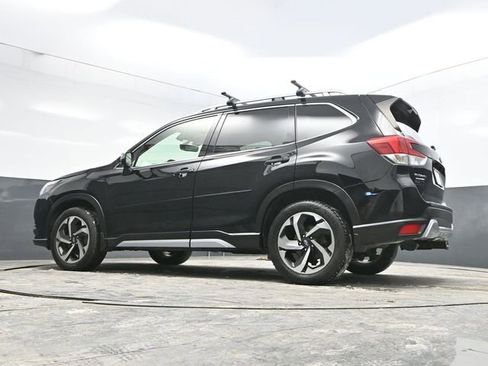Used 2022 Subaru Forester Touring image 38
