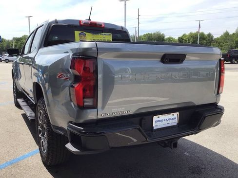 Used 2023 Chevrolet Colorado Z71 w/ Z71 Convenience Package 2 AWD/4WD image 9