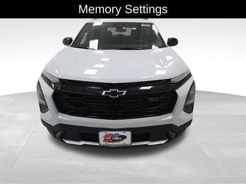 New 2026 Chevrolet Equinox RS w/ Convenience Package III image 9