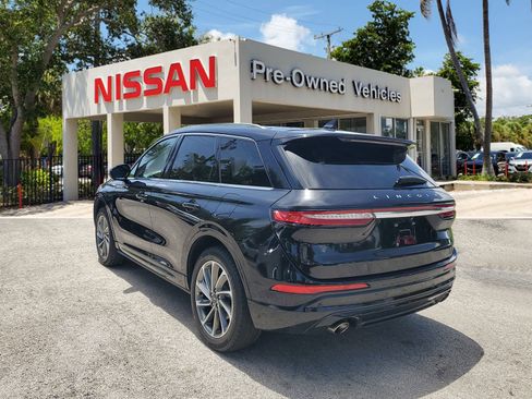 Used 2022 Lincoln Corsair Grand Touring image 6