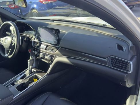 Used 2022 Honda Accord Sport image 24