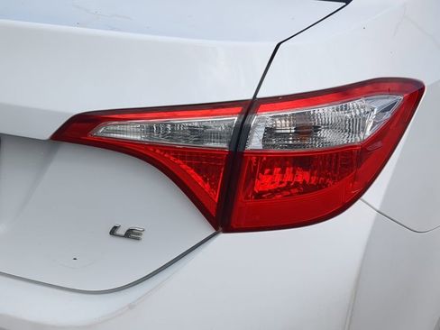 Used 2016 Toyota Corolla LE image 8