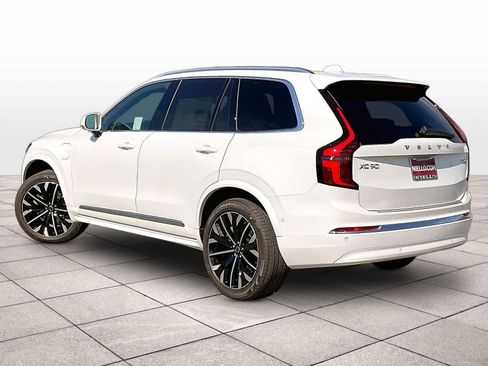 New 2026 Volvo XC90 T8 Plus w/ Protection Package AWD/4WD image 3