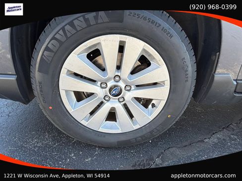 Used 2017 Subaru Outback 2.5i Premium AWD/4WD image 26