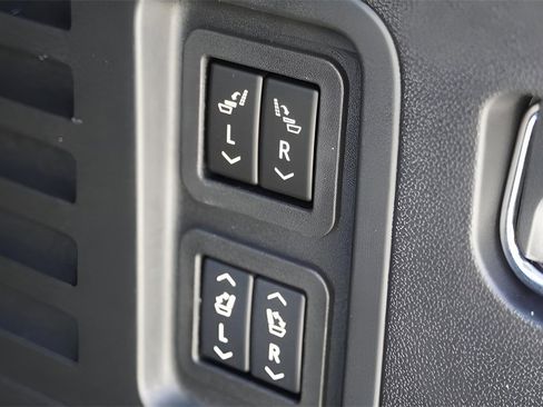 New 2026 Buick Enclave Avenir image 31