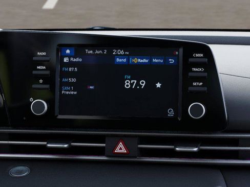 New 2025 Hyundai Elantra Sport image 13