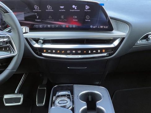 New 2026 Cadillac Lyriq V image 15
