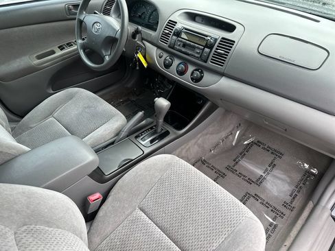 Used 2003 Toyota Camry LE FWD image 14