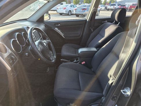 Used 2004 Toyota Matrix XR w/ Extra Value Pkg 2 FWD image 7