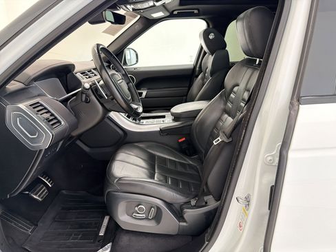 Used 2017 Land Rover Range Rover Sport HSE Dynamic image 5