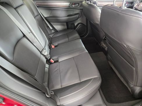 Used 2019 Subaru Outback 2.5i Limited AWD/4WD image 20