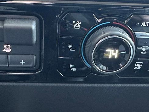 Used 2023 Chevrolet Silverado 1500 ZR2 w/ Technology Package image 42