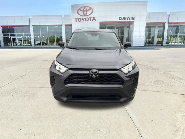 Used 2023 Toyota RAV4 LE AWD/4WD image 9