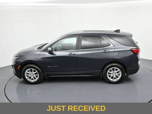 Used 2022 Chevrolet Equinox LT w/ Driver Convenience Package AWD/4WD image 26