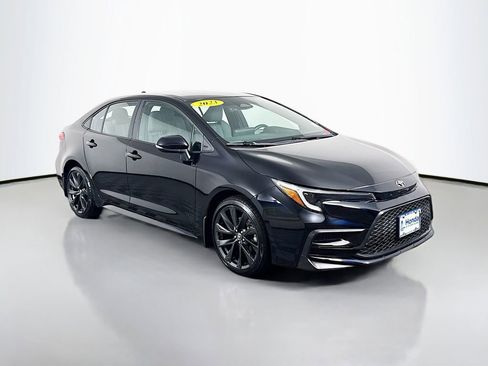 Used 2023 Toyota Corolla SE w/ Carpet Mat Package (TMS) FWD image 1