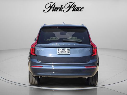New 2026 Volvo XC90 B6 Ultra w/ Protection Package AWD/4WD image 4