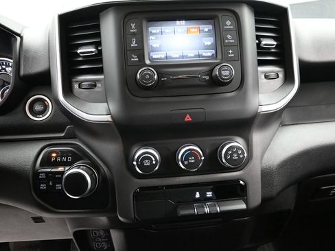 Used 2020 RAM 1500 Big Horn AWD/4WD image 17