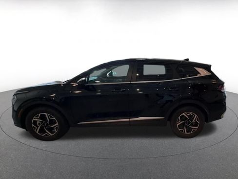 Used 2025 Kia Sportage LX FWD image 8