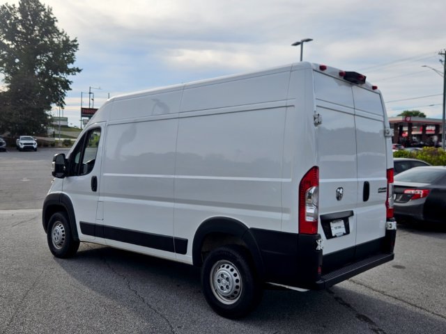 Used 2025 RAM ProMaster 2500 w/ Convenience Group FWD image 9