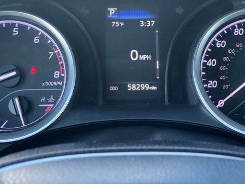 Used 2023 Toyota Camry LE image 31