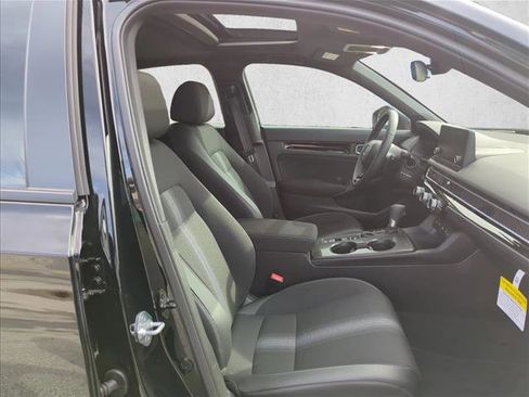 Certified 2025 Honda Civic Sport image 22