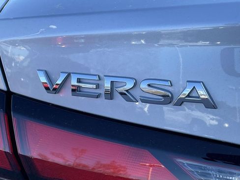 Used 2025 Nissan Versa S w/ S Plus Package image 9