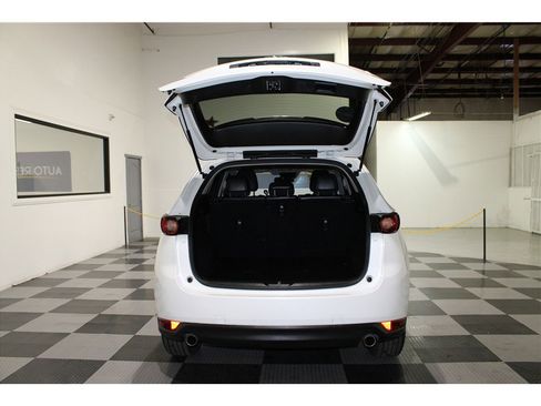 Used 2019 MAZDA CX-5 Touring image 20