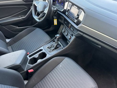 Used 2024 Volkswagen Jetta S FWD image 18