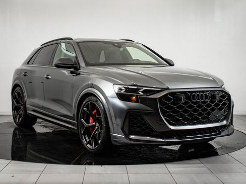 New 2026 Audi RS Q8 performance image 12