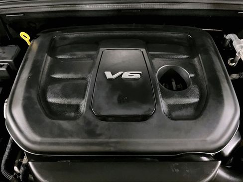 Used 2017 Jeep Grand Cherokee Limited w/ Luxury Group II AWD/4WD image 30