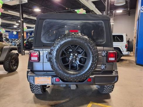Used 2024 Jeep Wrangler Sport AWD/4WD image 7