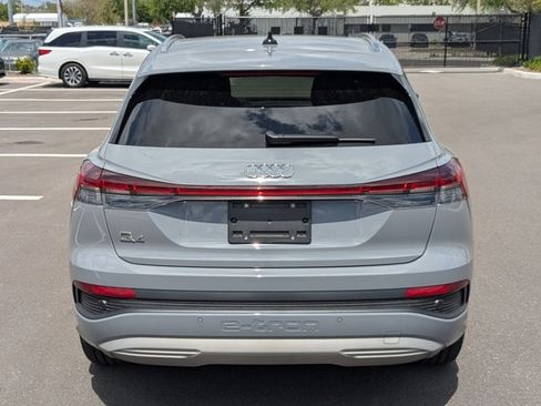 Used 2023 Audi Q4 e-tron Premium Plus w/ Premium Plus image 6