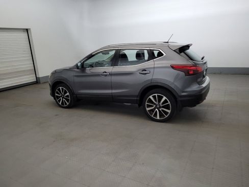 Used 2018 Nissan Rogue Sport SL w/ SL Premium Package image 3