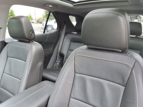 Certified 2021 Chevrolet Equinox Premier AWD/4WD image 23