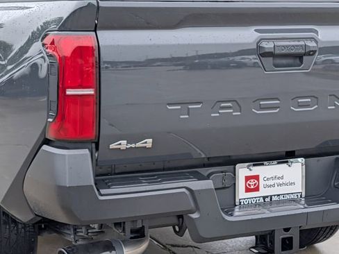 Certified 2025 Toyota Tacoma SR AWD/4WD image 8