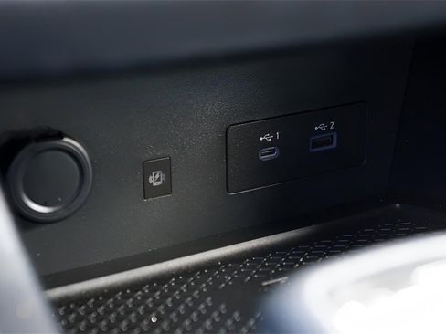 Used 2022 Nissan Pathfinder Platinum w/ Cargo Package image 33