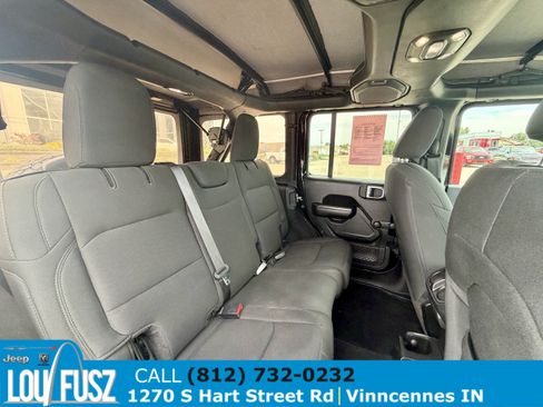 Used 2021 Jeep Wrangler Unlimited Sport AWD/4WD image 17