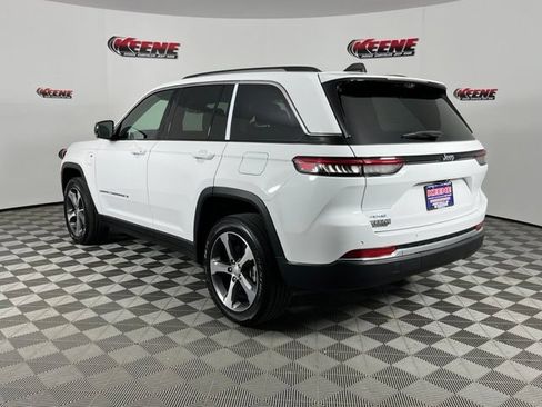 Used 2024 Jeep Grand Cherokee Limited 4xe w/ Luxury Tech Group II AWD/4WD image 6