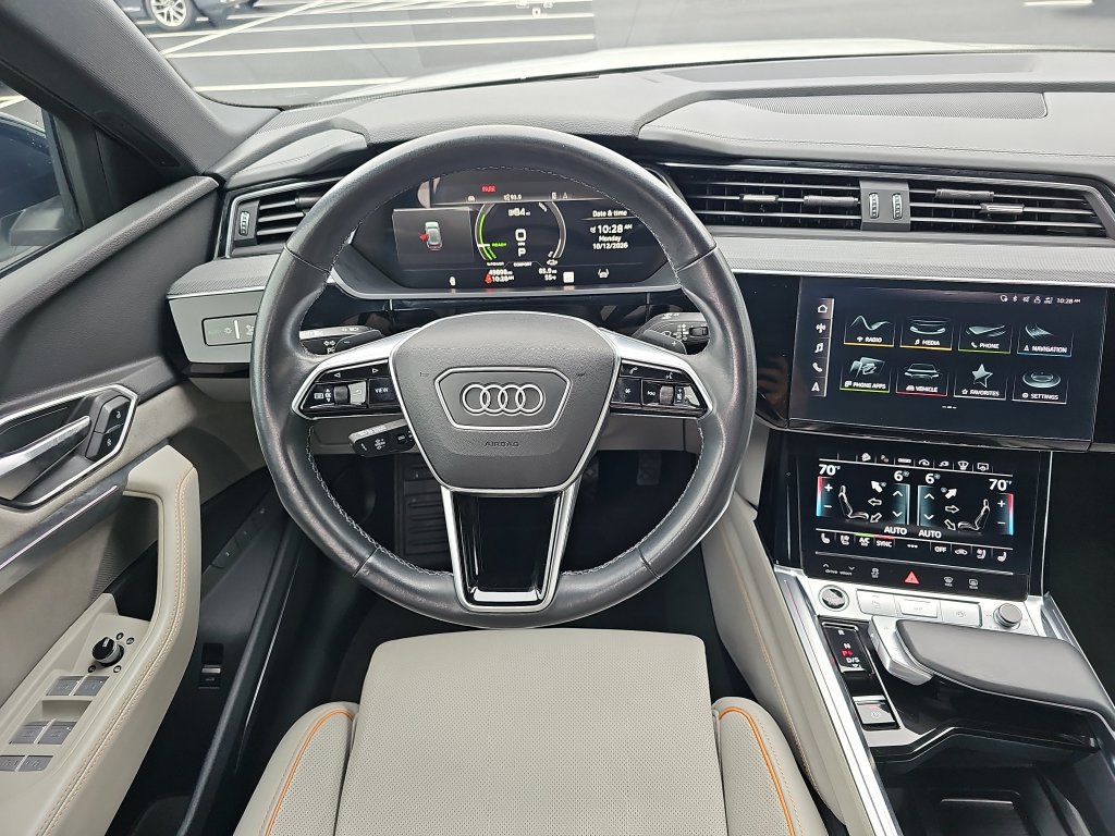 Used 2024 Audi Q8 e-tron Prestige w/ Prestige Package AWD/4WD image 13