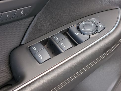 Used 2024 Buick Envision Preferred AWD/4WD image 13