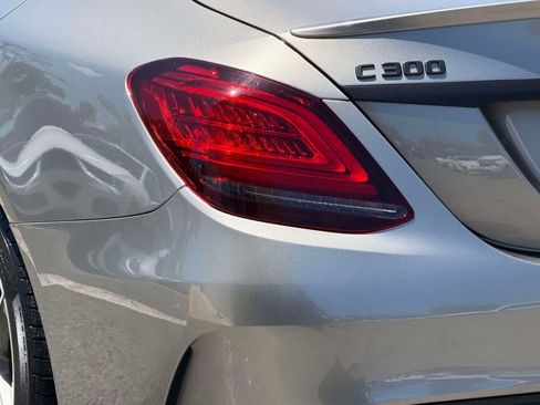 Used 2020 Mercedes-Benz C 300 4MATIC Sedan image 18