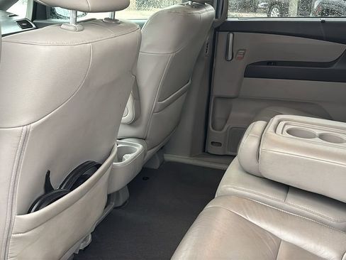 Used 2011 Honda Odyssey Touring image 29