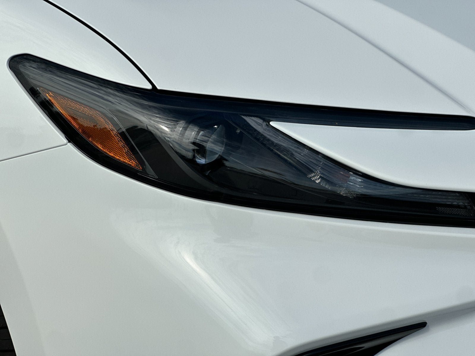 New 2026 Toyota Camry Hybrid FWD image 29