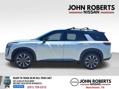 New 2026 Nissan Pathfinder Platinum AWD/4WD image 2