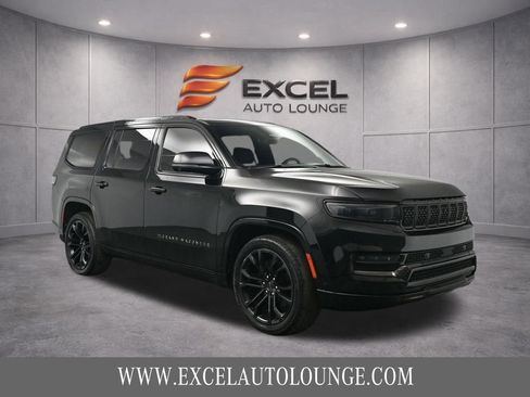 Used 2022 Jeep Grand Wagoneer Series II AWD/4WD image 11
