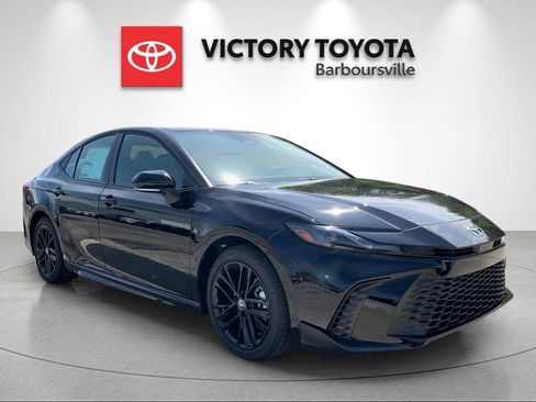 New 2026 Toyota Camry SE FWD image 5