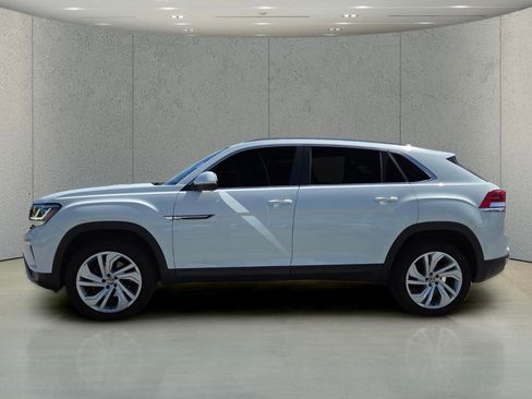 Used 2020 Volkswagen Atlas Cross Sport SEL image 6