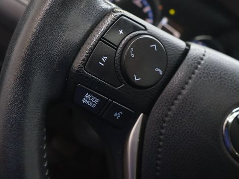 Used 2016 Toyota RAV4 XLE FWD image 19