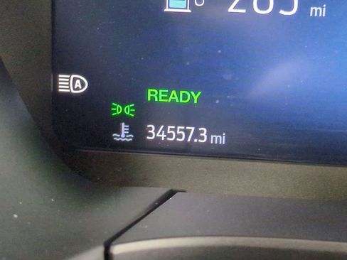 Used 2023 Ford Escape Platinum w/ Premium Technology Package image 35